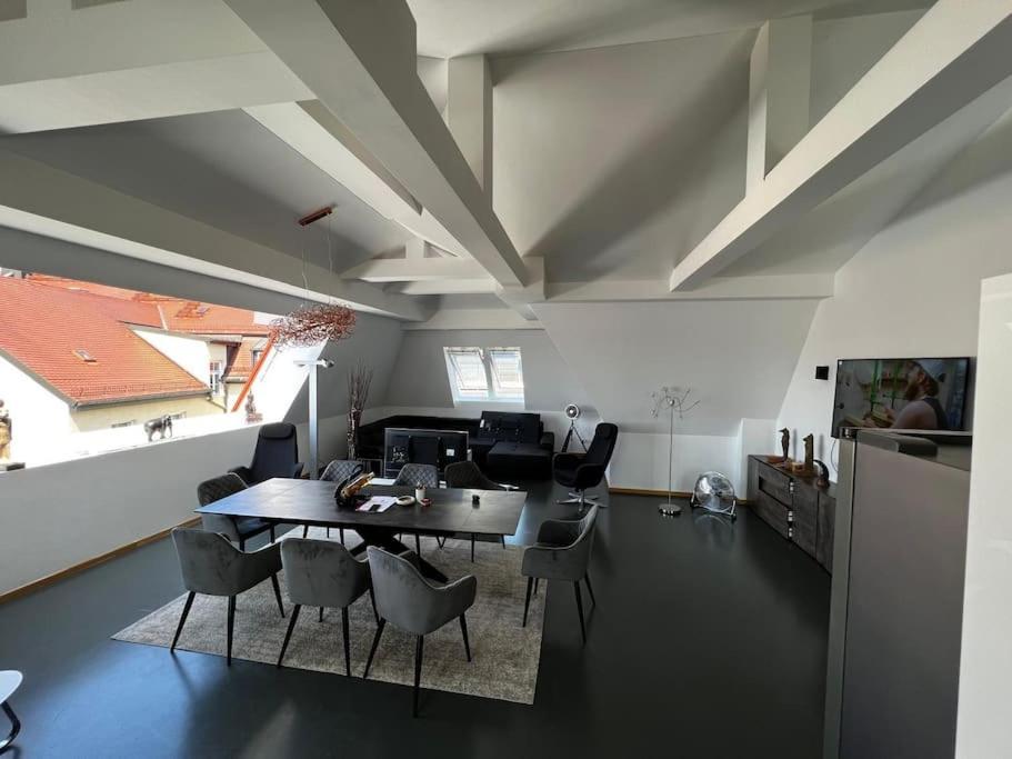 6 Zimmer Maisonette-Penthouse Pool Dachterrasse Luxus Múnich Exterior foto